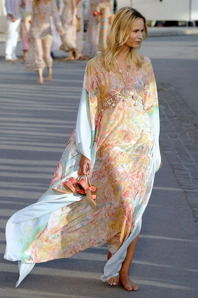 Look 1